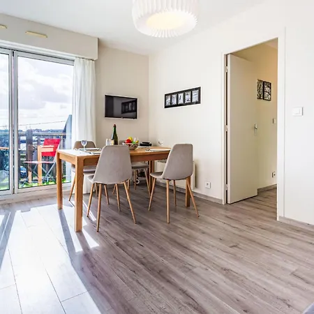 Apartman Le Surcouf-4 By Interhome Cabourg