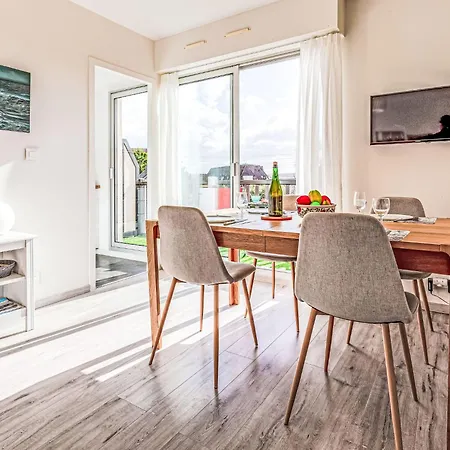 Le Surcouf-4 By Interhome